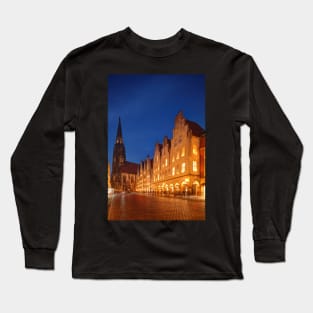 Gabled houses, Prinzipalmarkt, Christmas market, Munster, city, Westphalia Long Sleeve T-Shirt